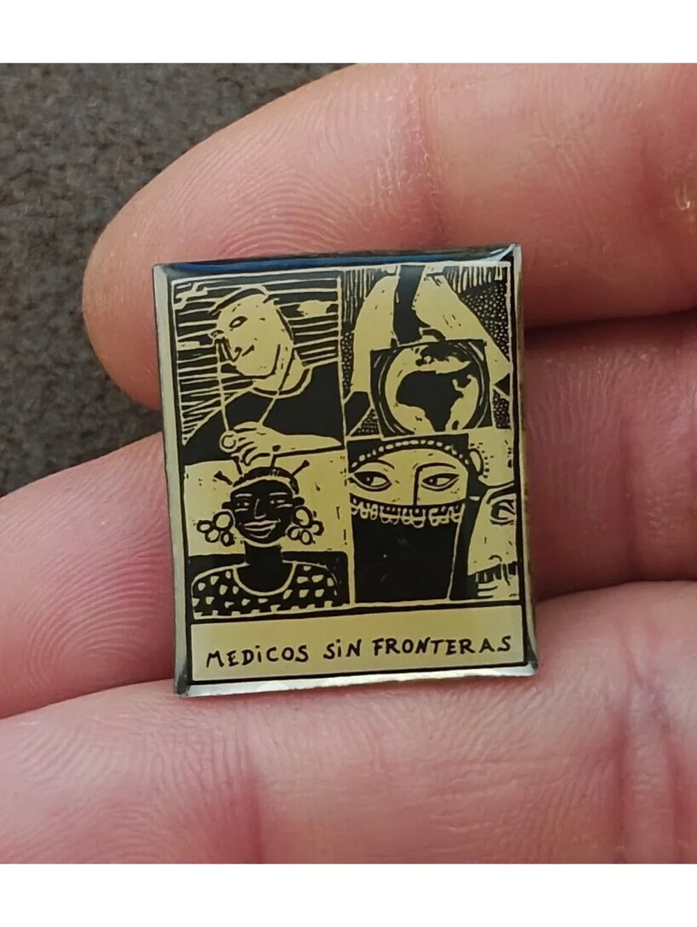 1990s Médicos Sin Fronteras (Doctors Without Borders) Silver Tone Enamel Pin
